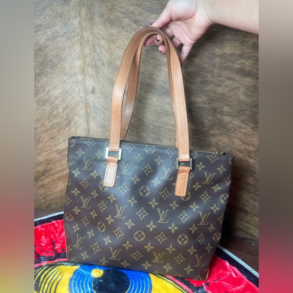 Authentic LOUIS VUITTOn cabas pm
